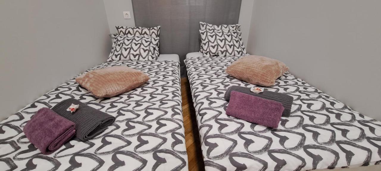 6-Pack Apartment In The Party District 부다페스트 외부 사진